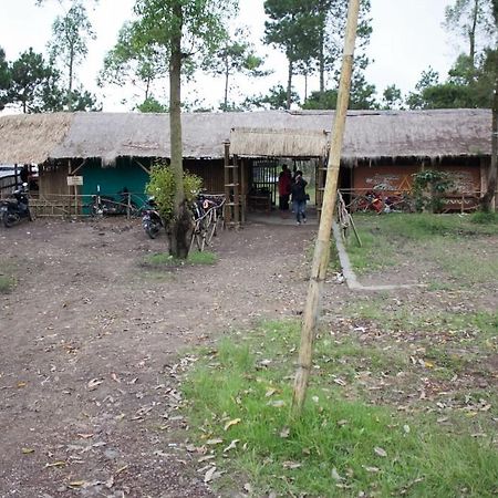 Papandayan Camping Ground Hotel Cileuleuy Kültér fotó